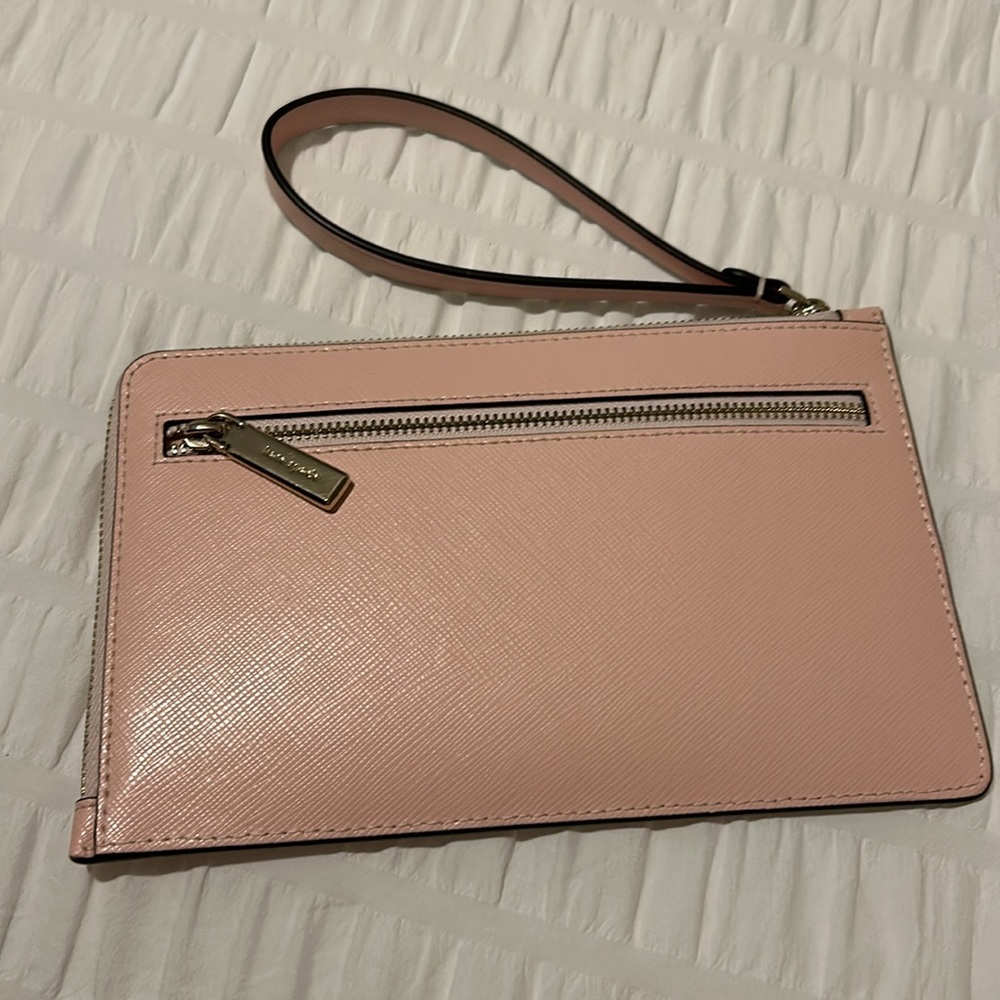 Kate Spade Wristlet - Picture 2 of 3